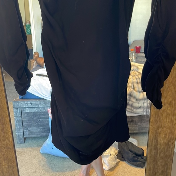 Black Fitted Dress - Picture 2 of 4